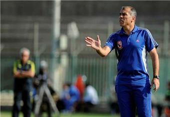 خيرى ورحيل في قائمة الأهلي الإفريقية