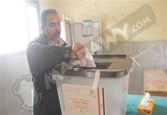 نيويورك تايمز: المصريون شاركوا بالاستفتاء تأييدا للجيش وليس للدستور