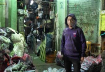 باعة ''الدفء'' في الوكالة: ''بطانية الجيش غلبت النمر.. والحملات بتخسرنا''