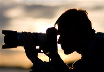 دورة للمصورين الصحفيين بمشاركة الجمعية العمانية وأكاديمية ''أونا''