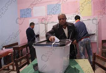 العليا للانتخابات تعلن عددًا من التعليمات أثناء الاقتراع على الدستور