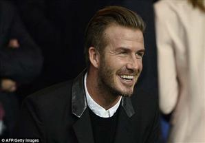 بالصور- نجوم الفن والرياضة في حديقة الأمراء لمتابعة ''سان جيرمان وبرشلونة''