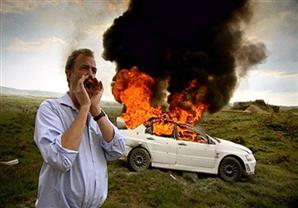 بالفيديو: تعرض فريق توب جير لهجوم عنيف في الأرجنتين