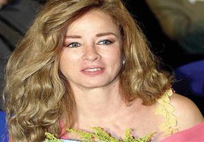 إصابة نجلاء فتحي بمرض خطير وسفرها لسويسرا للعلاج