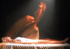 الاندبندنت: حياة الأموات "حقيقة"