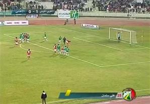 فاروق يهدر ضربة جزاء للأهلي ضد العربي