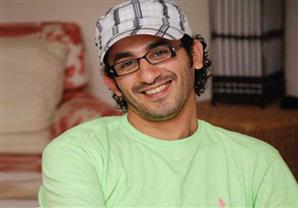 أحمد حلمي يستأصل ورما سرطانيا خبيثا في أمريكا