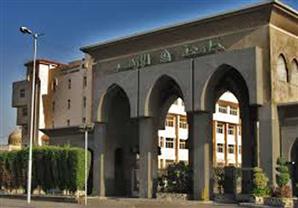 ضبط أستاذ بالأزهر بحوزته شماريخ وألعاب نارية