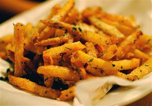 طريقة عمل بطاطس فريسكس