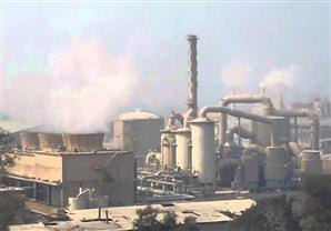 إصابة 89 مواطن باختناق بعد تسرب غازات كبريتية من شركة أبو زعبل للأسمدة