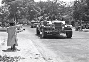 صورة نادرة للقوات النيوزلاندية في طريقها لمعسكرهم بالمعادي 1943