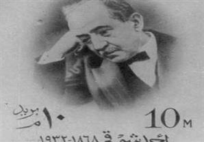 في ذكرى وفاته.. صور نادرة لأمير الشعراء أحمد شوقي