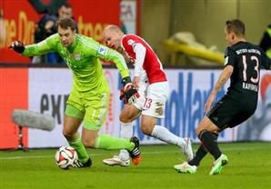 مانويل نوير يواصل ممارسة هوايته المفضلة