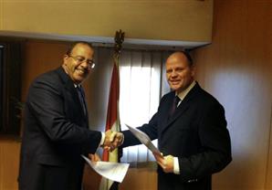 مذكرة تفاهم بين ''تحديث الصناعة'' و''المصري الألماني'' لتطوير القطاع الخاص