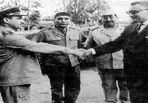 صورة نادرة تجمع عبد الناصر و مبارك