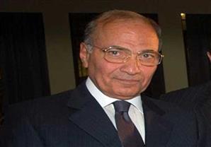 بالفيديو- شفيق يبكي لفوزه برئاسة الحزب للمرة الثانية.. ومؤيديه: "بنحبك يا ريس"