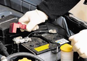 بطارية السيارة في الشتاء .. مشاكل وحلول