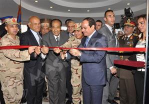 بالصور- السيسي وطنطاوي يفتتحان مشروعات الهيئة الهندسية بحضور مجدي يعقوب