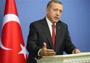 تركيا توقف أربعة من ممثلي الادعاء عن العمل لتورطهم في تحقيق حول الفساد