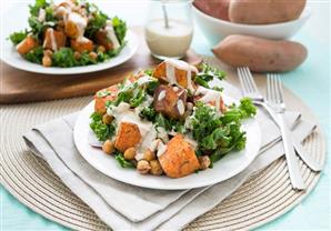 طريقة عمل البطاطس بالصلصة والحمص