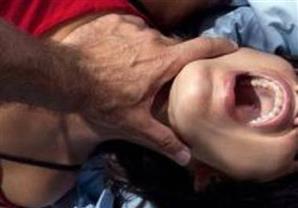 "يا تركبي بمزاجك يا تموتي".. مأساة فتاة مع شابين داخل شقة في الجيزة