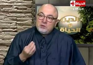  الشيخ خالد الجندي يدعو بإنتقام الله من شيخ يحلل الخمر