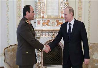 الفرنسية: السيسي رجل مصر القوي في ثوب رجل دولة في زيارته لروسيا