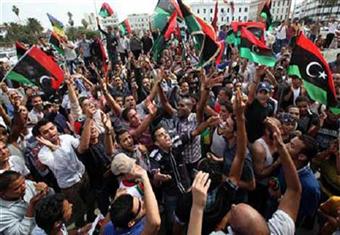 صحيفة سعودية: الربيع العربي أخذ ليببا إلى المجهول