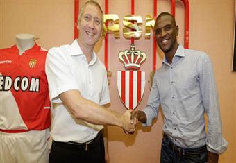 أبيدال يخرج من المستشفى غدا عقب اصابته بعدوى فيروسية