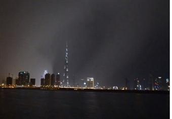 لحظة إختفاء برج خليفة – الإمارات