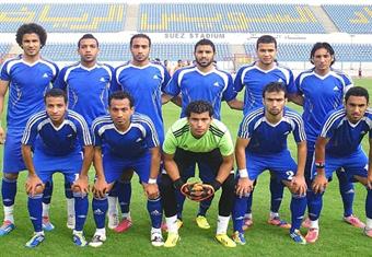 المحافظ يخاطب اتحاد الكرة لحضور الجماهير مباريات منتخب السويس للتأهل للممتاز