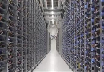 مشاهد من داخل مركز حفظ معلومات جوجل 