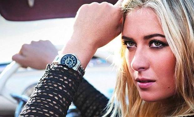 ماريا شارابوفا فى جولة على متن  أسرع سيارة بورش على الاطلاق