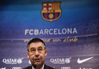 برشلونة يؤكد استمراره في انتقالات اللاعبين رغم منع الفيفا
