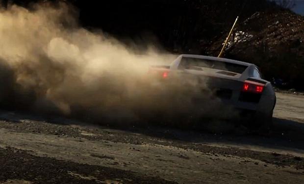 لامبورجينى جالاردو تقدم استعراض على طريقة جيمكانا