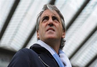 إدارة الوصل الإماراتي تنفي وجود مفاوضات مع الإيطالي مانشيني