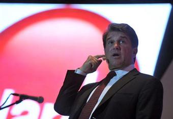 رئيس الدوري الأسباني يؤكد أن برشلونة قد يهبط لدوري الدرجة الثانية 