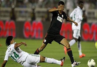 الشباب يسحق الأهلي بثلاثية ويتوج بكأس الملك بالسعودية