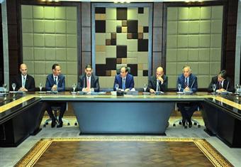 السيسي: برنامجي الانتخابي يستهدف إنشاء بنية أساسية وشبكة طرق ضخمة