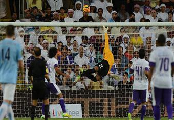 مانشستر سيتي يهزم العين بثلاثية بإفتتاح ملعب هزاع بن زايد