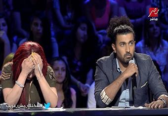 بالفيديو.. هيفاء وهبي تنهار من البكاء بعد سماع خبر وفاة حسين الإمام