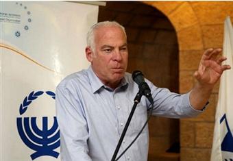 صحيفة إماراتية : إسرائيل تتخذ المفاوضات وسيلة لاستكمال خطط التهويد 