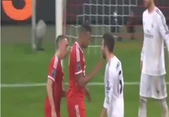 صفعة ريبري على وجه كارفاخال في مباراة بايرن ميونيخ وريال مدريد بدوري الأبطال