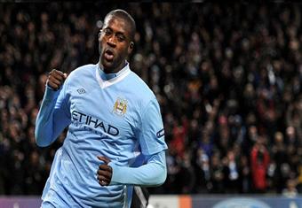 يايا توريه ينفي شائعات رحيله عن مان سيتي.. ثم يعترف بصحتها