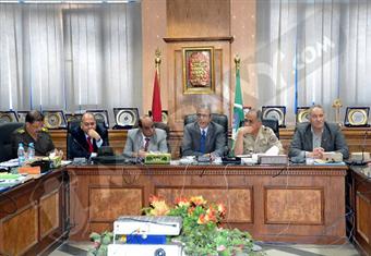 بالفيديو - محافظ المنيا: جهزنا 703 لجان فرعية لاستقبال 3 ملايين ناخب