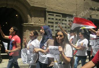 بالصور.. أنصار السيسي بالجمالية ينظمون مسيرة لحشد الناخبين