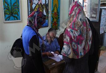 بالفيديو - ''النور'' وحركات سياسية يواصلون حشد الناخبين بالسويس