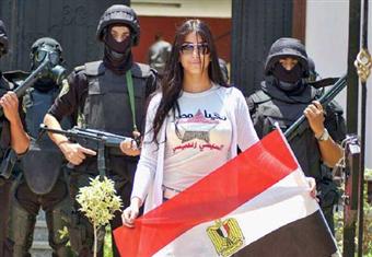 كلوديا: تمنيت أكون مصرية لأنتخب السيسي