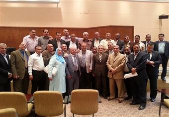 وزير التموين لعمال القابضة الغذائية والشركات التابعة: لا مساس بحقوقكم