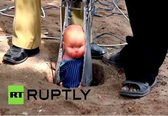 هندي يخترع تقنية تنقذ الأطفال من الغرق في الآبار